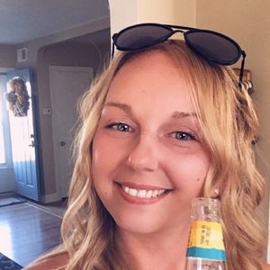 Meet your Posher, Joanie